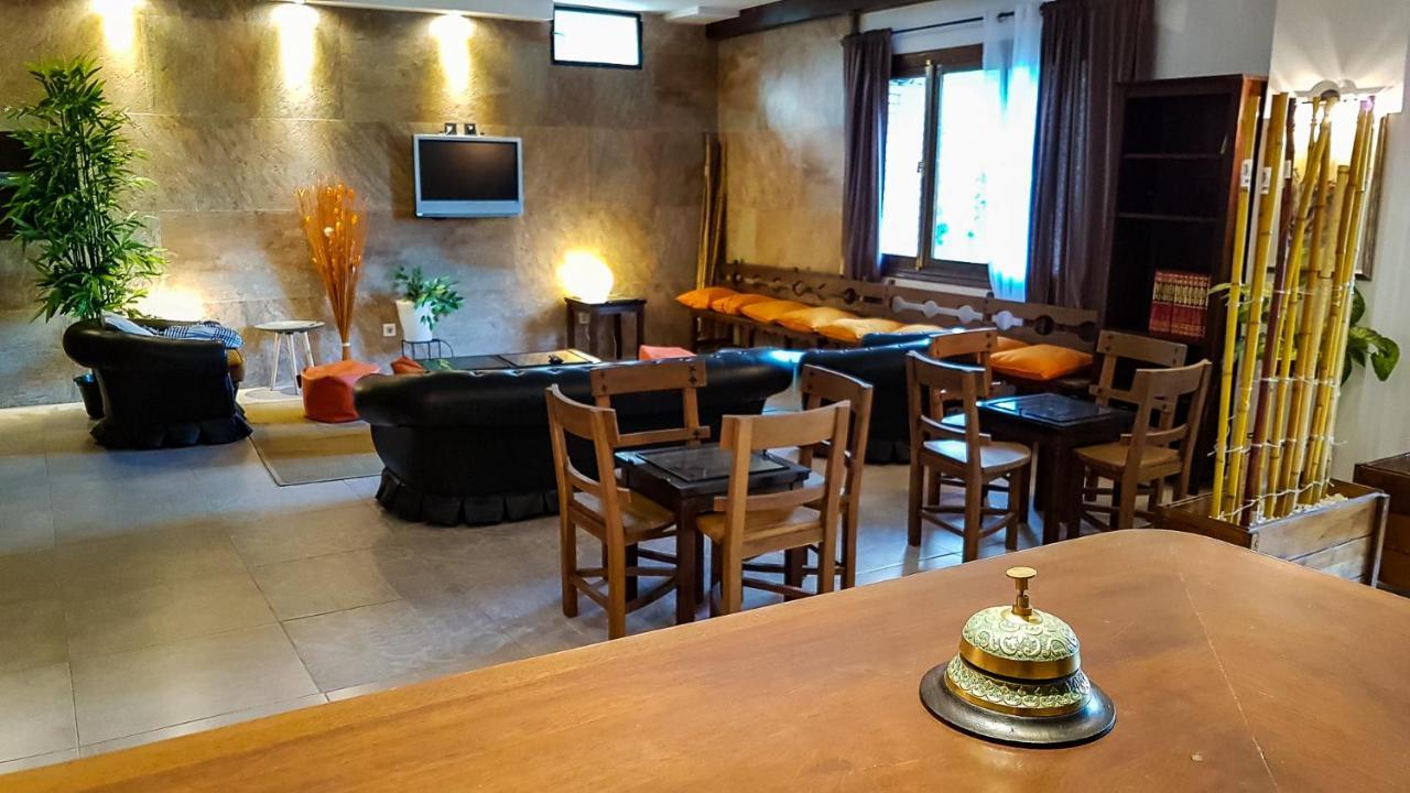 Hotel Rural Don Burguillo El Tiemblo Exteriör bild